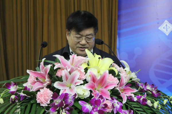 大会主席 中国中医科雪缘园足球比分
 常务副院长 刘保延研究员 发言