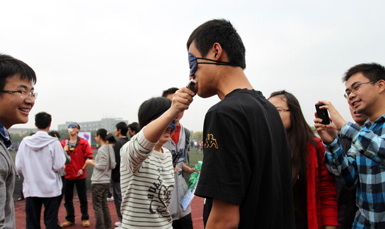 雪缘园足球比分