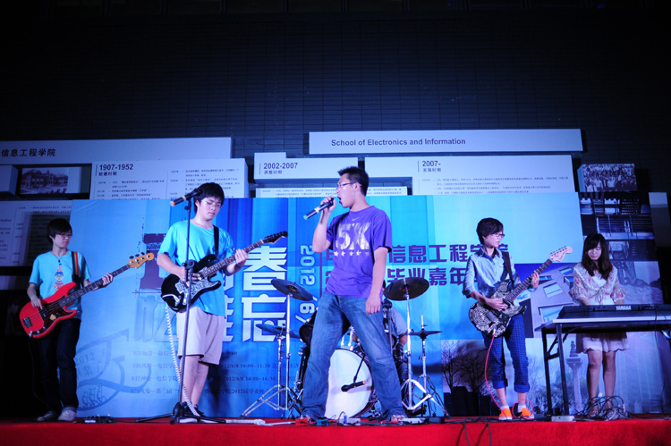 雪缘园足球比分