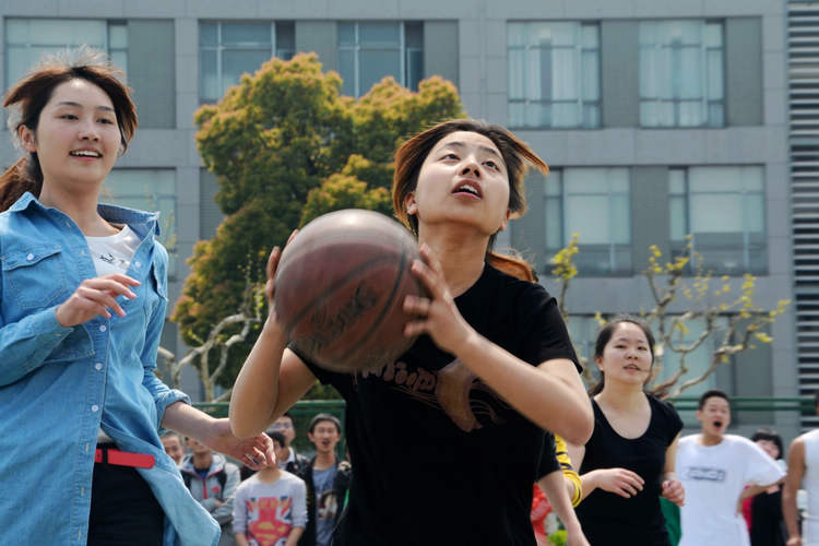 雪缘园足球比分